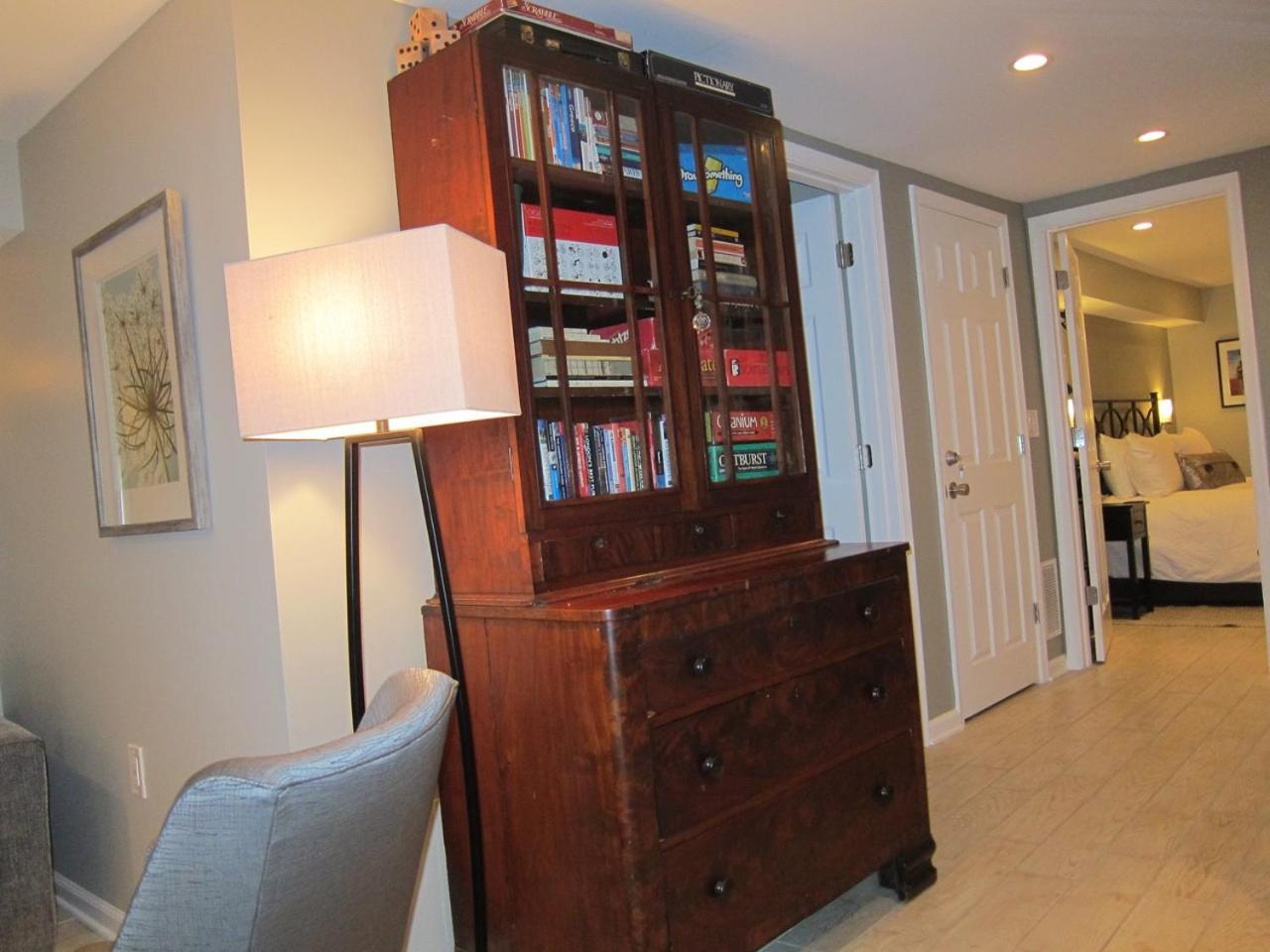 Stylish Renovated Flat, Central, Walk To Dc Sights ワシントン エクステリア 写真