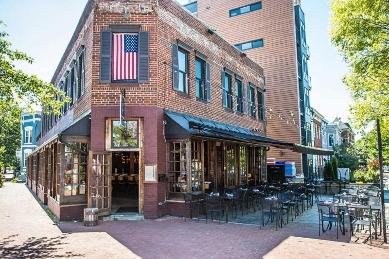 Stylish Renovated Flat, Central, Walk To Dc Sights ワシントン エクステリア 写真